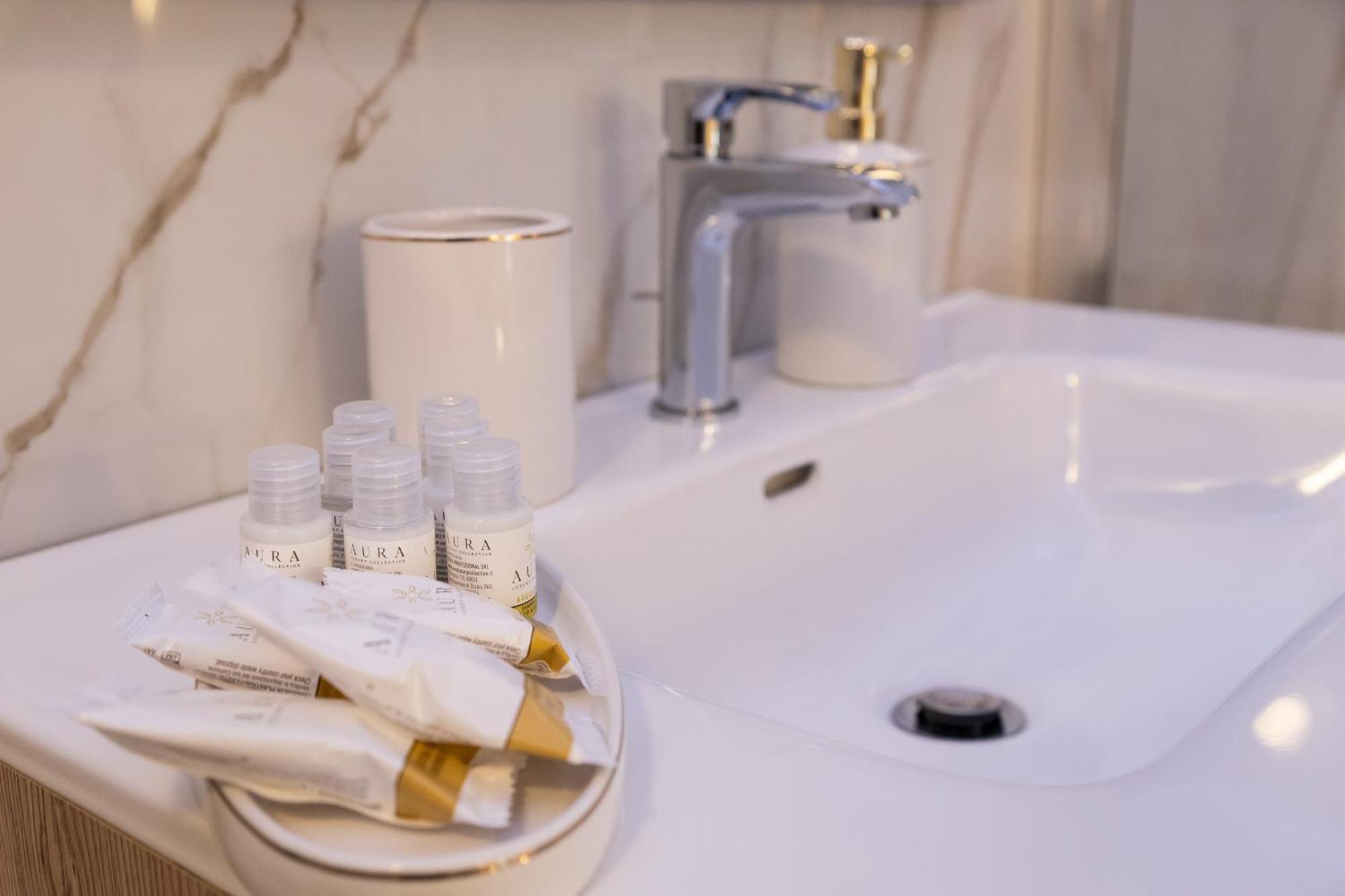 Carola Luxury Room バーリ エクステリア 写真