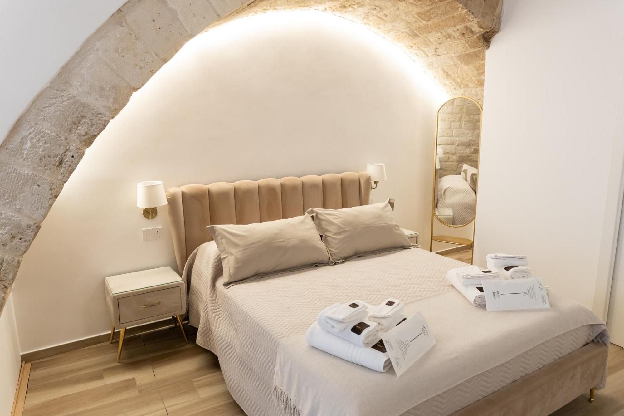 Carola Luxury Room バーリ エクステリア 写真